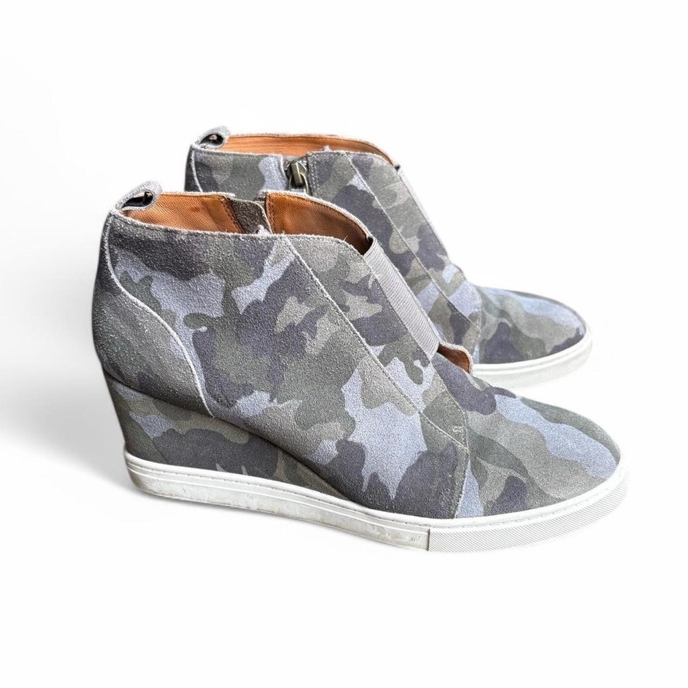 Linea Paolo Wedge Sneaker in Camo